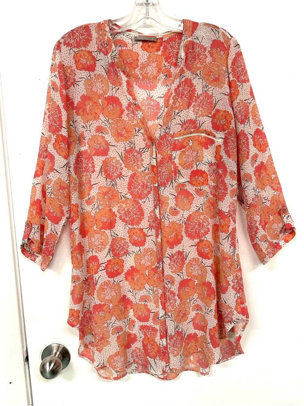 Nile Floral Viscose Tunic Top Womens Medium 3/4 Sleeve Rounded Hem Flowy Boho